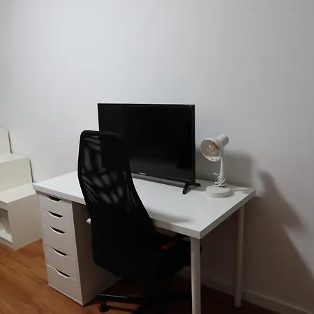 Ii Airport Apartment